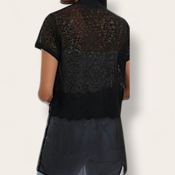 ♥️Beautiful Short Sleeve Open Cardigan w/Embroidered Detail by August Silk - Picture 1 of 11